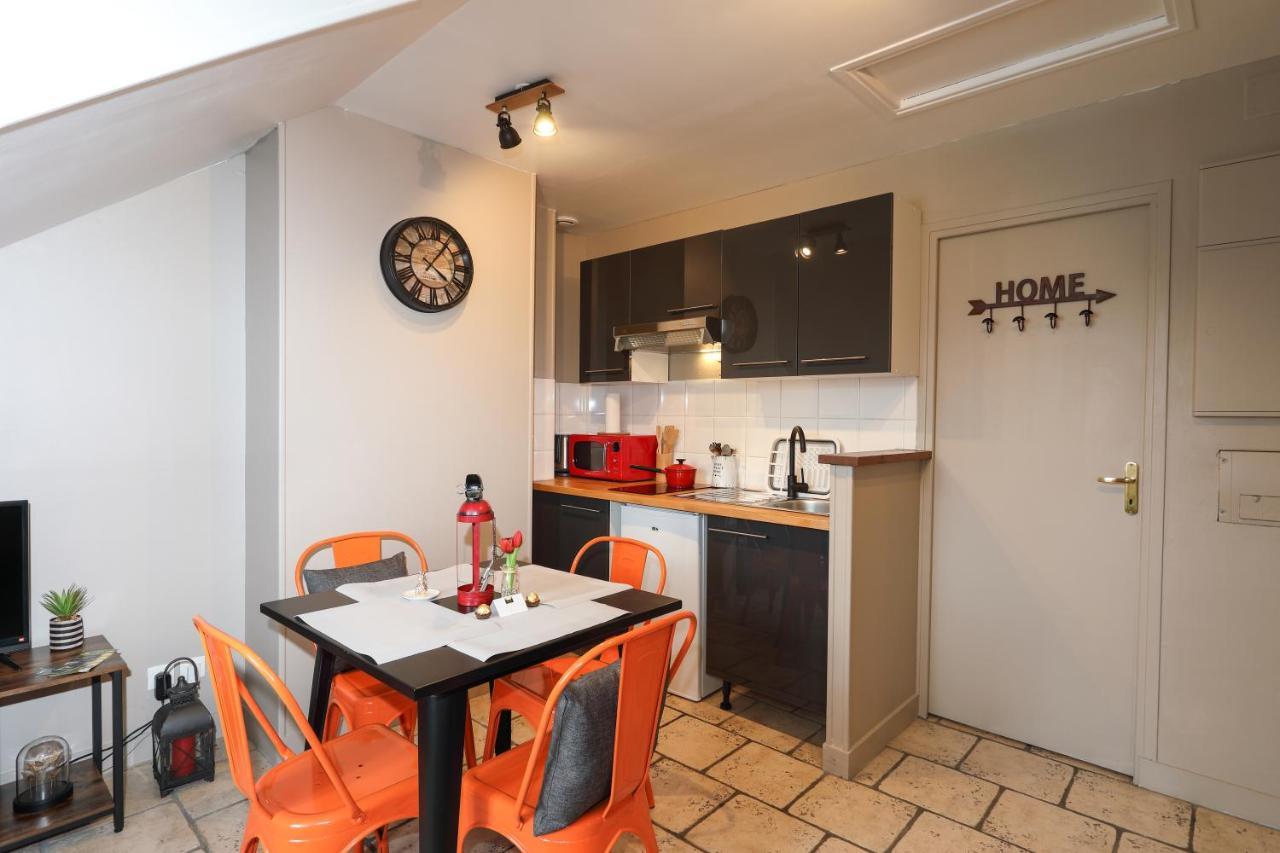 Style Industriel Aux Bords De La Loire Apartment บลัวส์ ภายนอก รูปภาพ
