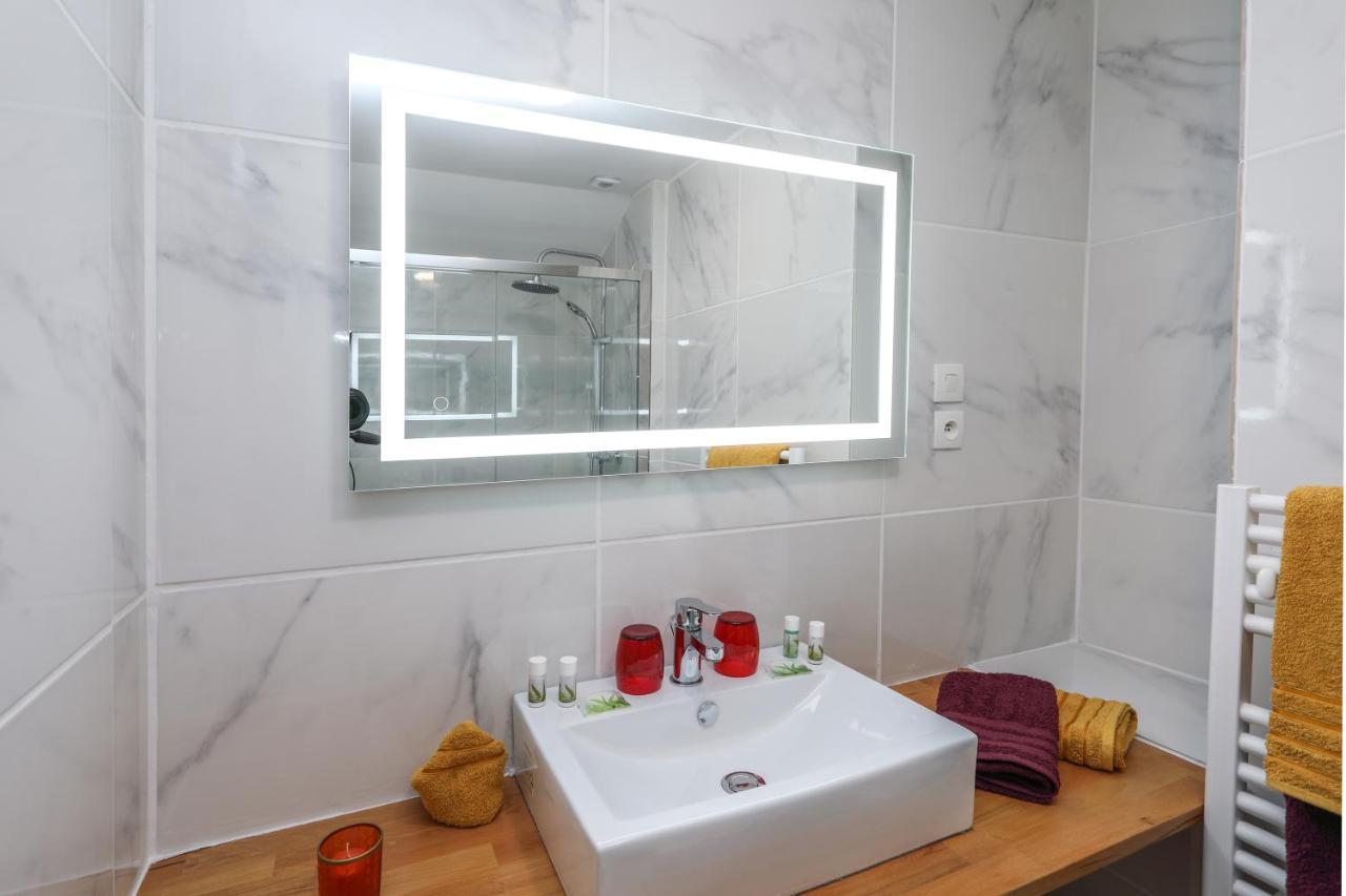 Style Industriel Aux Bords De La Loire Apartment บลัวส์ ภายนอก รูปภาพ